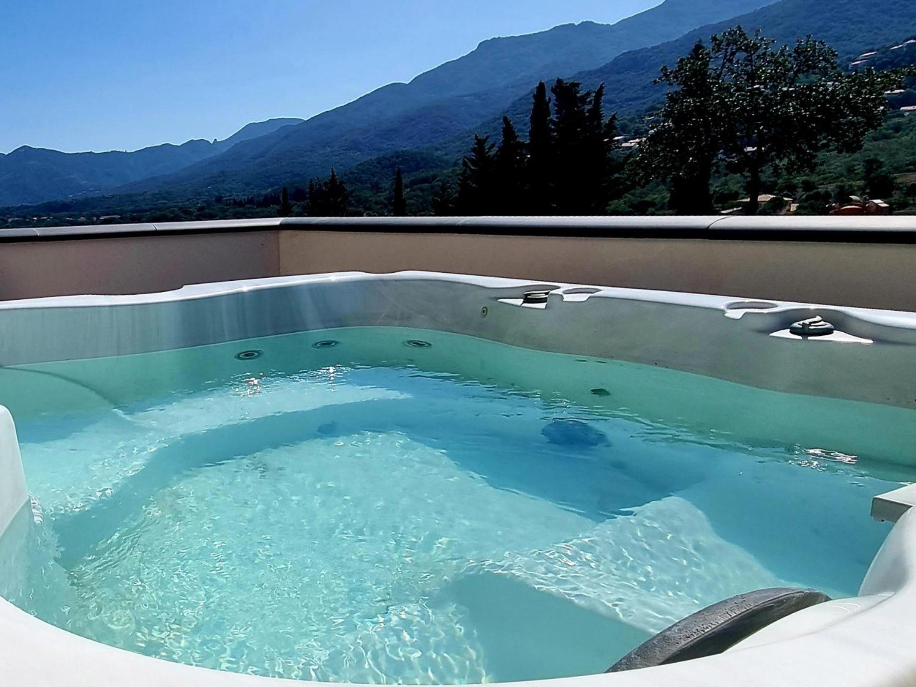 Chambre De Luxe, Spa, Piscine, Entre Mer Et Montagne Villelongue-dels-Monts Kültér fotó